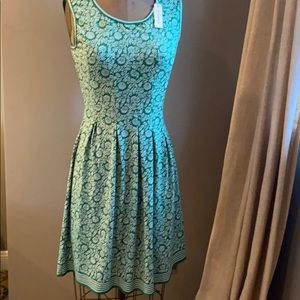 Women’s sleeveless dress